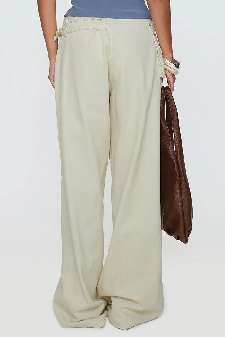Low-Rise Wide-Leg Cargo Jeans Lavish Daily