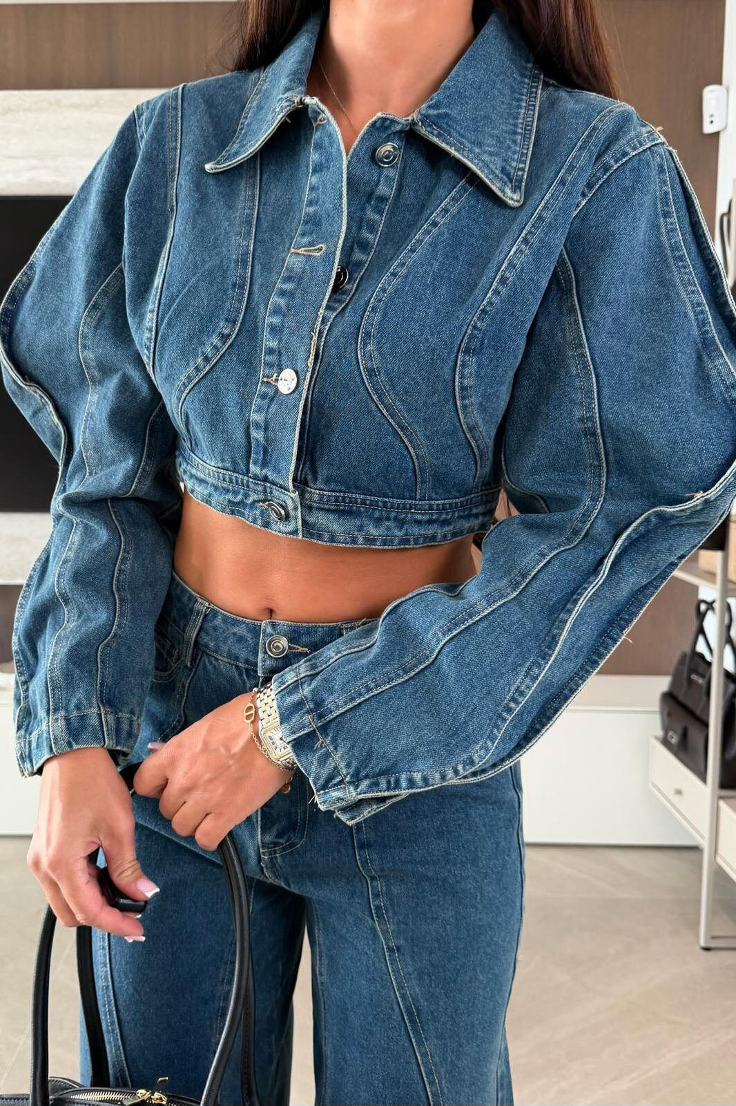 Contrast-Stitch Cropped Denim Jacket Lavish Daily