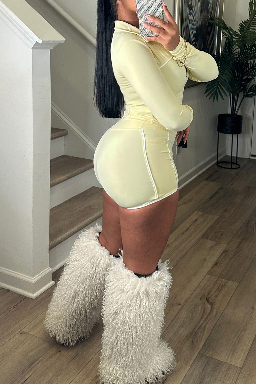 Zip-Up Thumbhole Top & Shorts Set - Sport Fit Lavish Daily