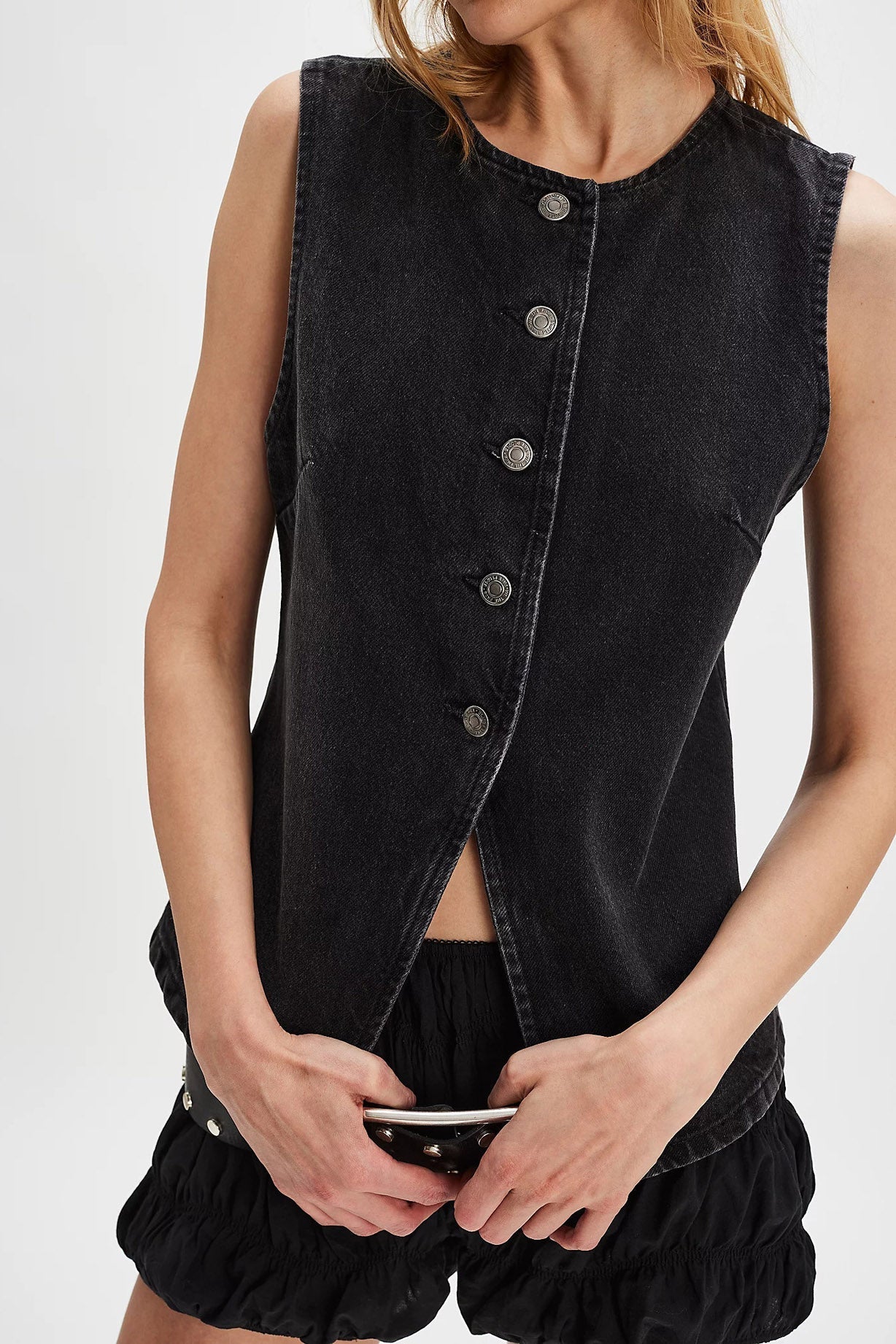Slim Fit Buttoned Sleeveless Denim Vest Lavish Daily