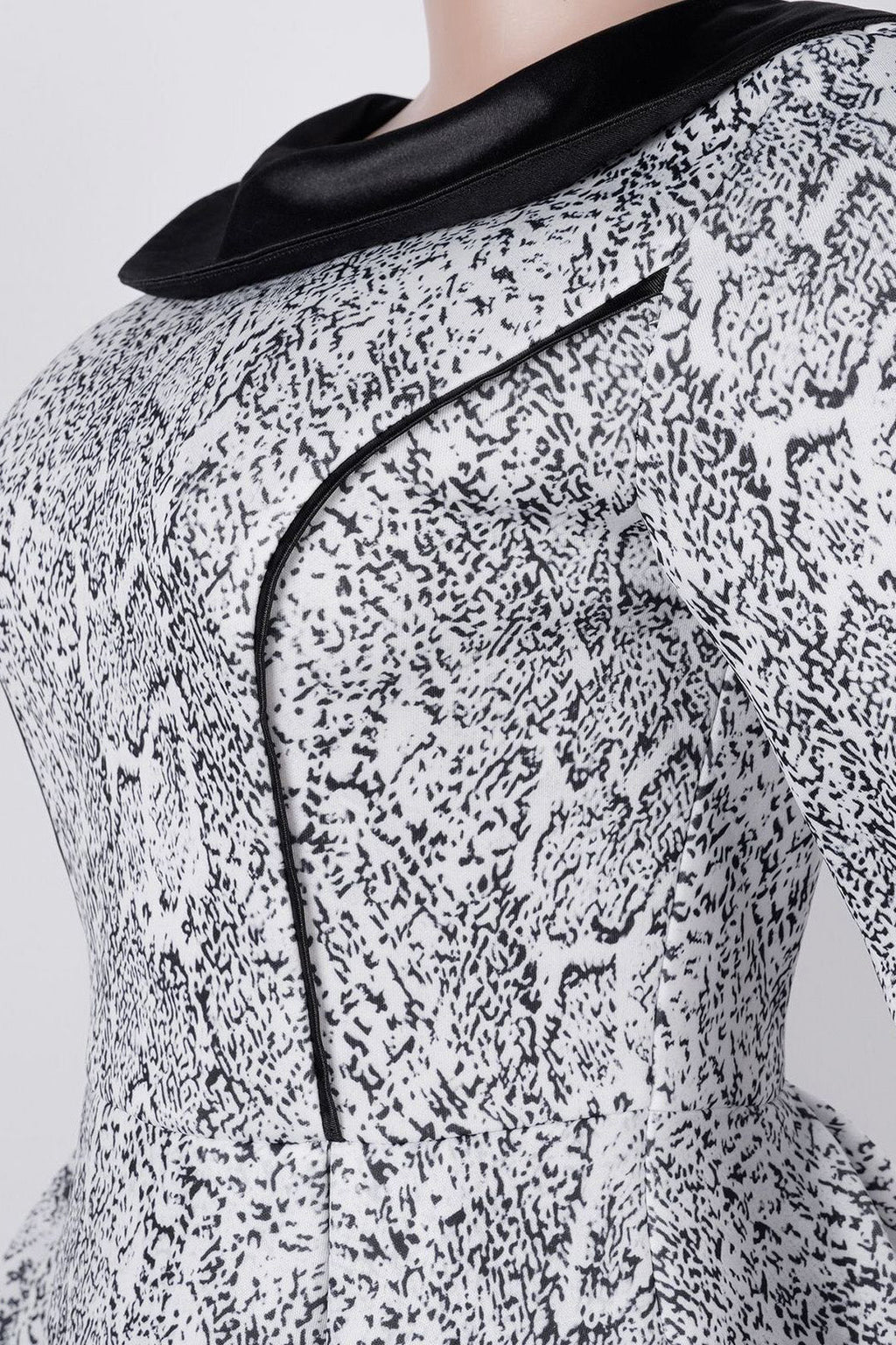 Printed Puff-Sleeve Midi Dress Lavish Daily