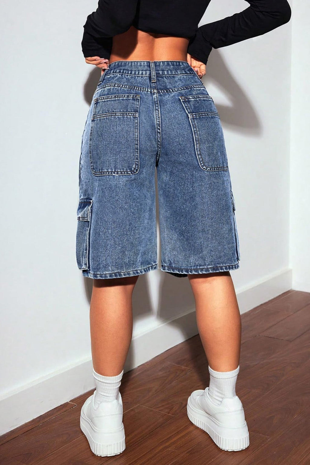 Knee-Length Casual Multi-Pocket Jeans Lavish Daily