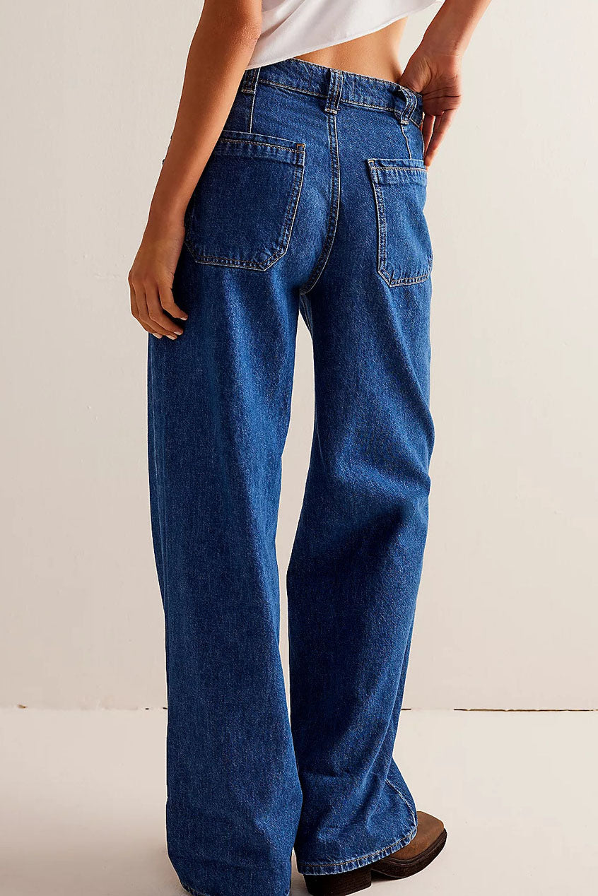 Classic Mid-Rise Comfort Jeans Lavish Daily