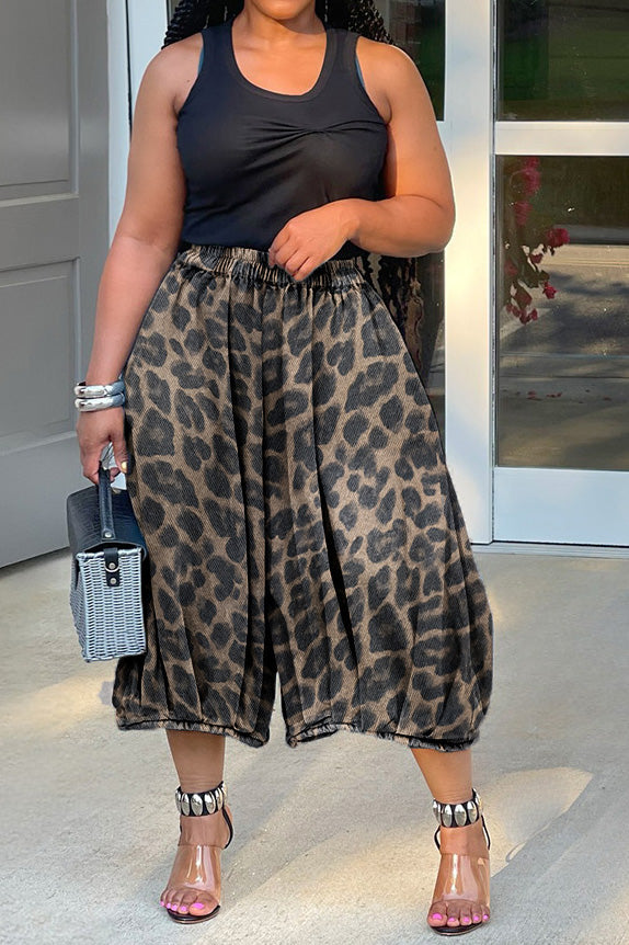 Camo Print Elastic Waist Capri Jeans Lavish Daily